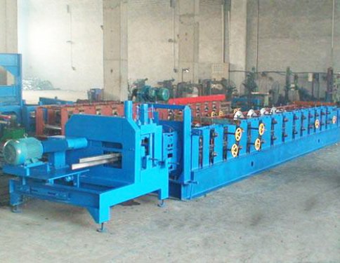 C型钢檩条成型机